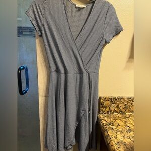 Striped sleeve shirt mini dress